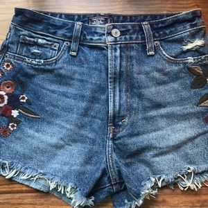 abercrombie and fitch denim embroidered shorts